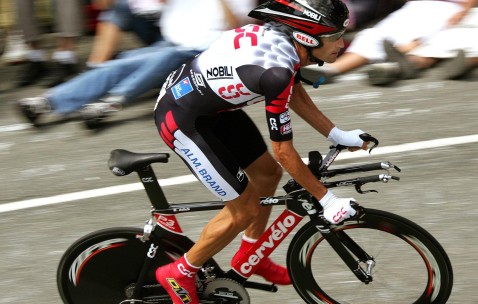 爱游戏APP-詹姆斯手感滚烫，带领北京国安血战阿森纳，赛后一句话霸气侧漏